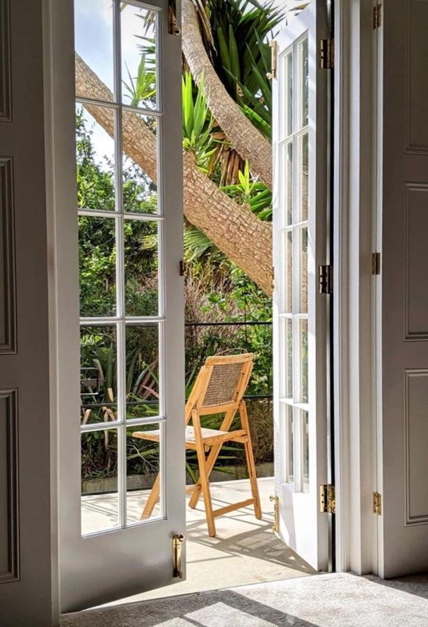 Little Treasure With Up To 25 Percent Off Ferry Shanklin Exterior foto